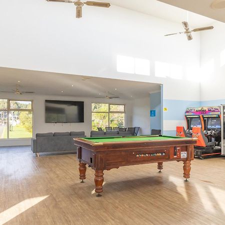 Nrma Warrnambool Riverside Holiday Park Buitenkant foto