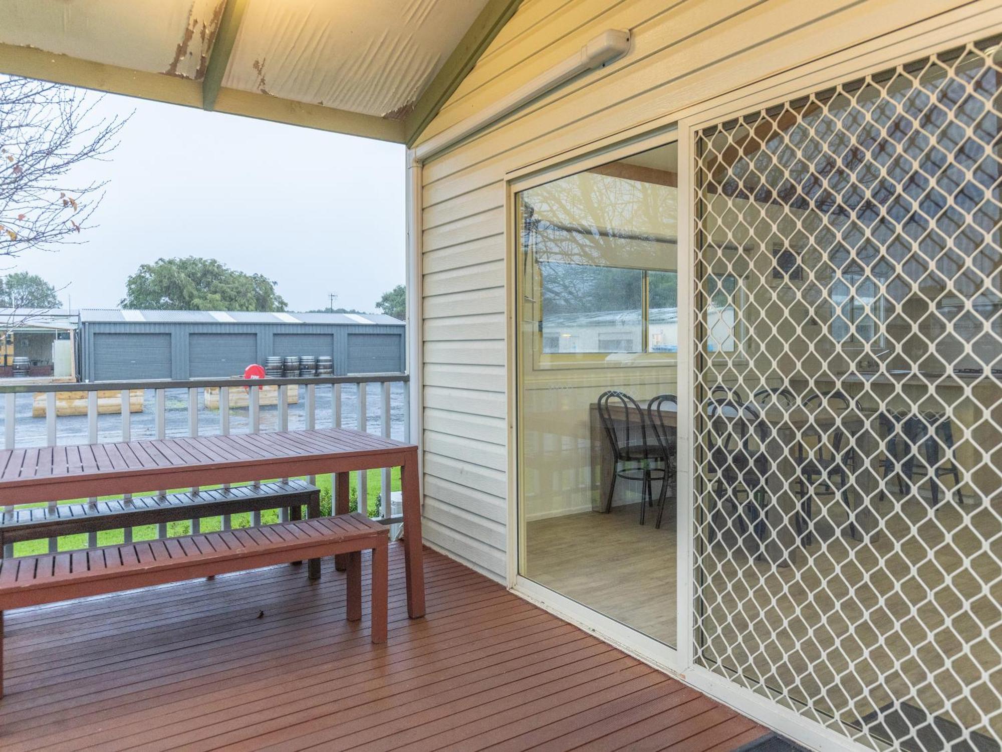 Nrma Warrnambool Riverside Holiday Park Kamer foto