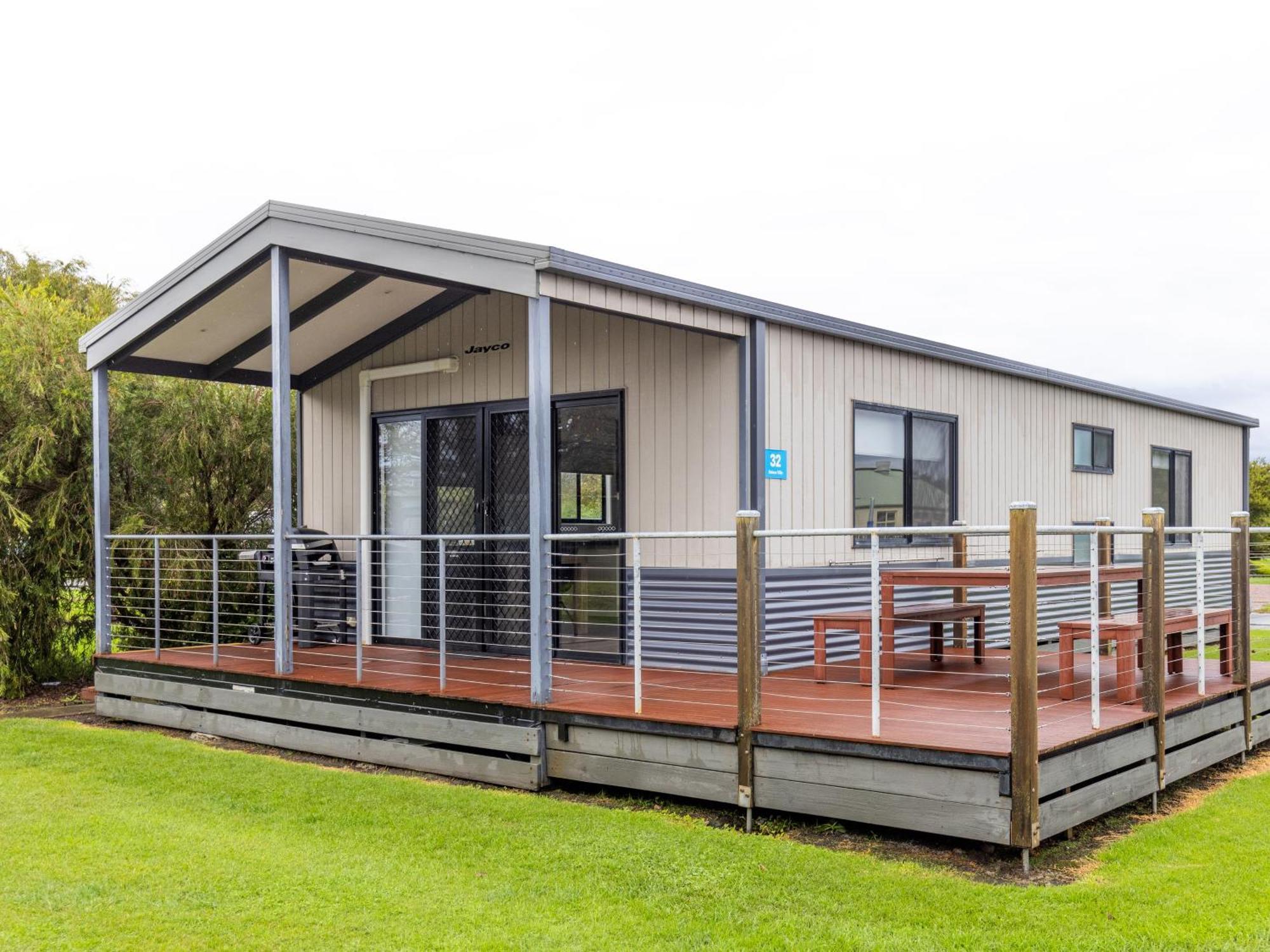 Nrma Warrnambool Riverside Holiday Park Kamer foto