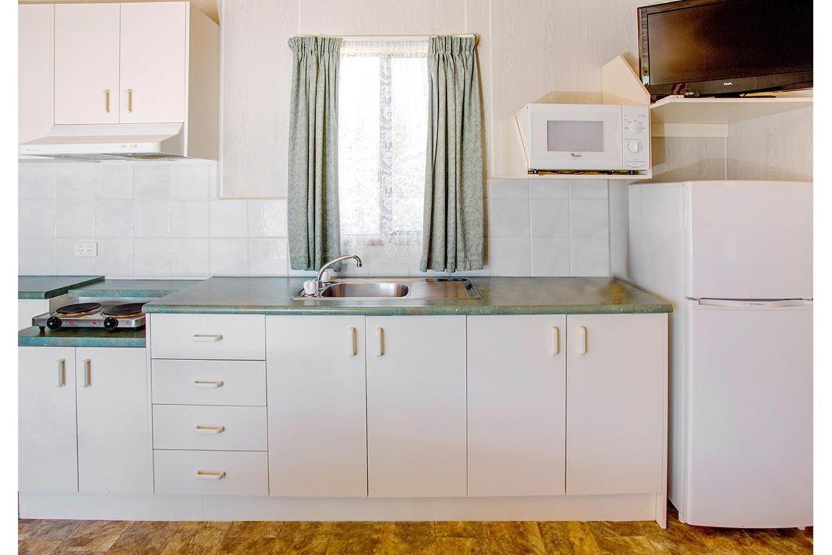 Nrma Warrnambool Riverside Holiday Park Buitenkant foto