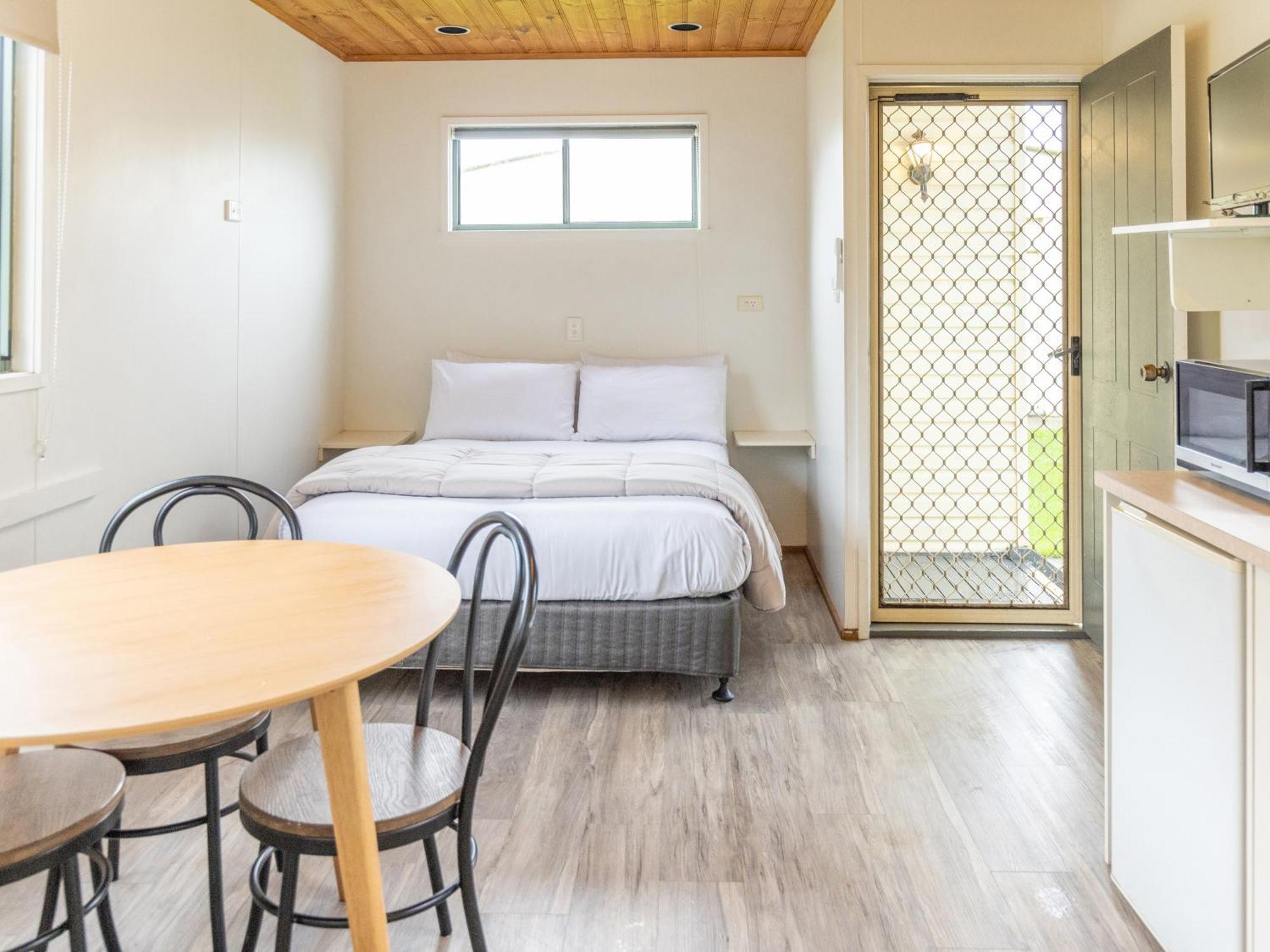 Nrma Warrnambool Riverside Holiday Park Kamer foto