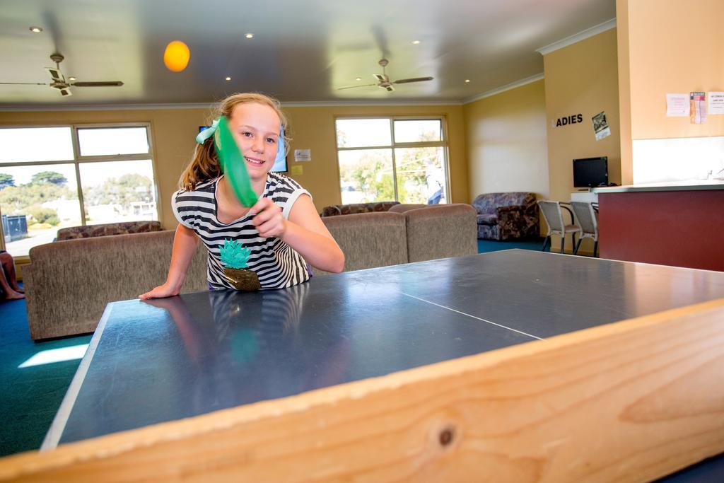 Nrma Warrnambool Riverside Holiday Park Buitenkant foto