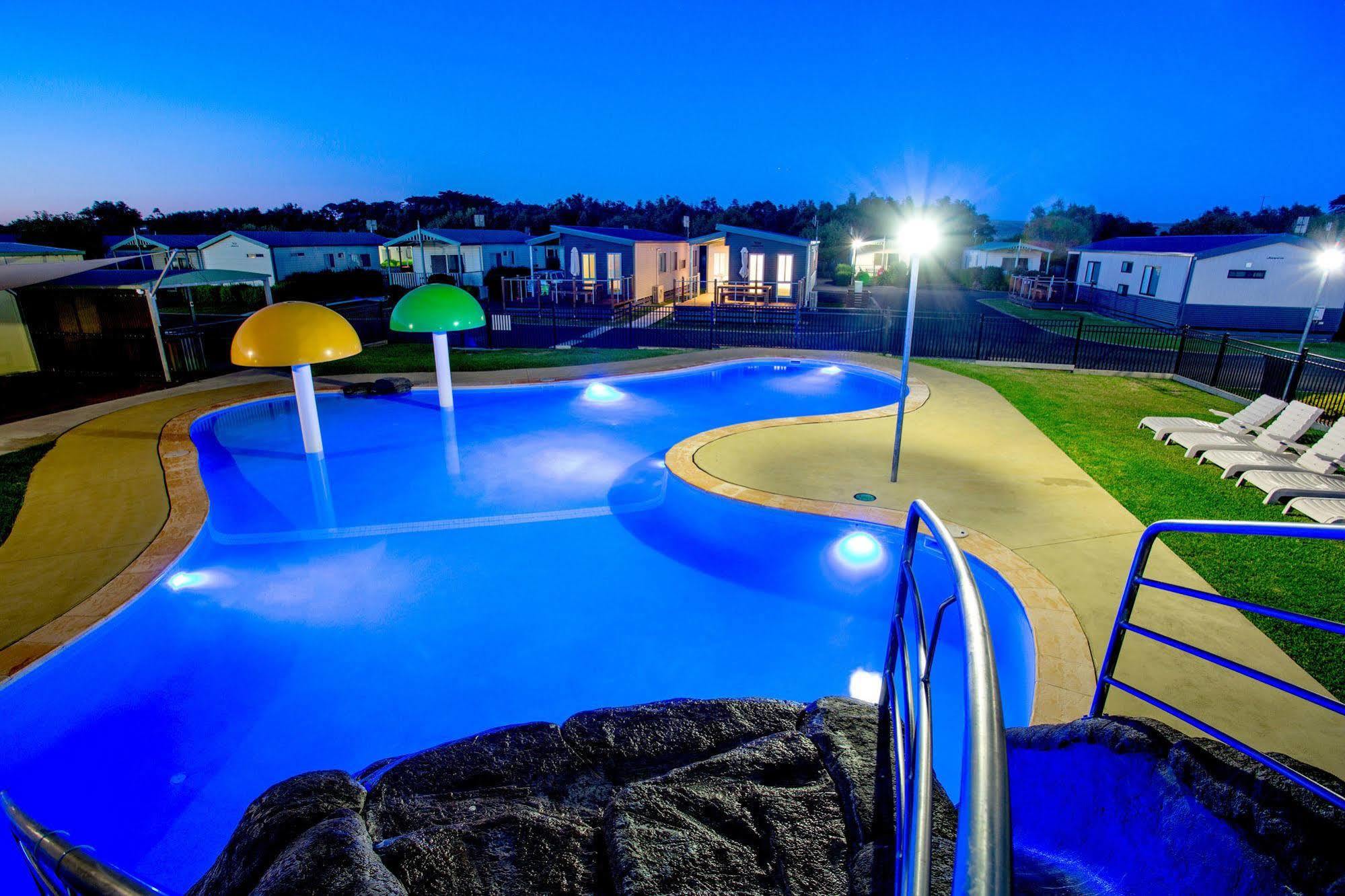Nrma Warrnambool Riverside Holiday Park Buitenkant foto
